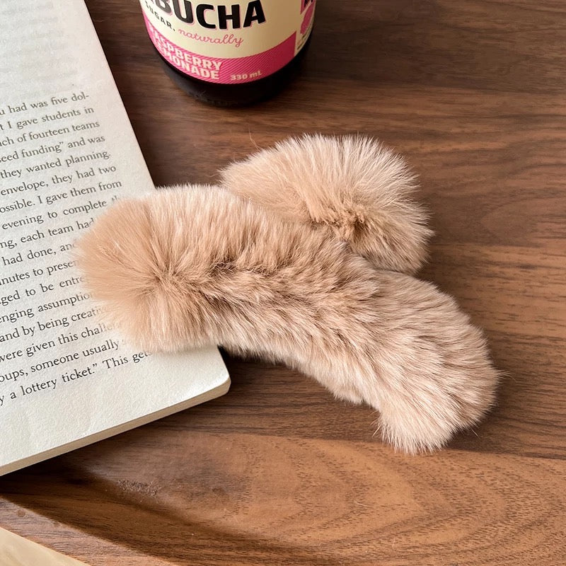 Faux Fur Hair Claw Clip